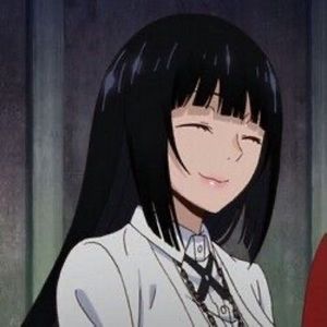 Meet your Posher, Adelina